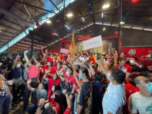 ไฟท์หยุดโลก พนันไก่ชน 70.2 ล้านบาท